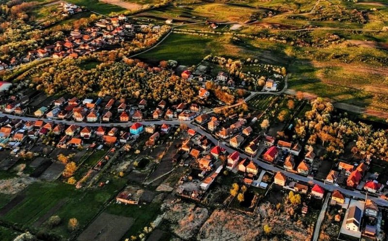 Cum e viața în Chinteni: Clujenii spun dacă merită sau nu să te muți acolo: „Viață ca la sat, dar tarife de oraș”. Ce prețuri au casele