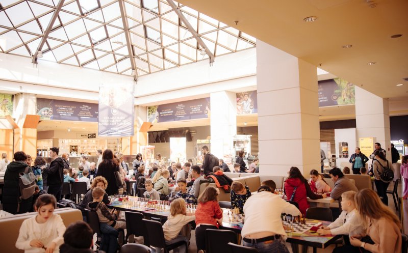 Experiențe unice pentru întreaga familie, la Iulius Mall: șah și expoziție de tarantule și reptile vii