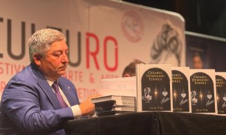 Alin Tișe, alături de românii din Spania. Președintele CJ Cluj și-a lansat cărțile pe tărâm iberic