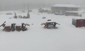 Peisaj de Crăciun lângă Cluj. "Zăpada bobocilor" și-a făcut apariția