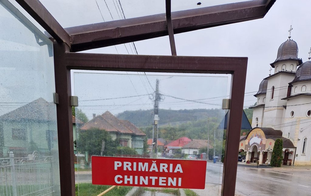 ”Primărița de Fier a Clujului” nu tolerează ”vandalii”: Autorul acestei "opere" e așteptat de îndată la primărie