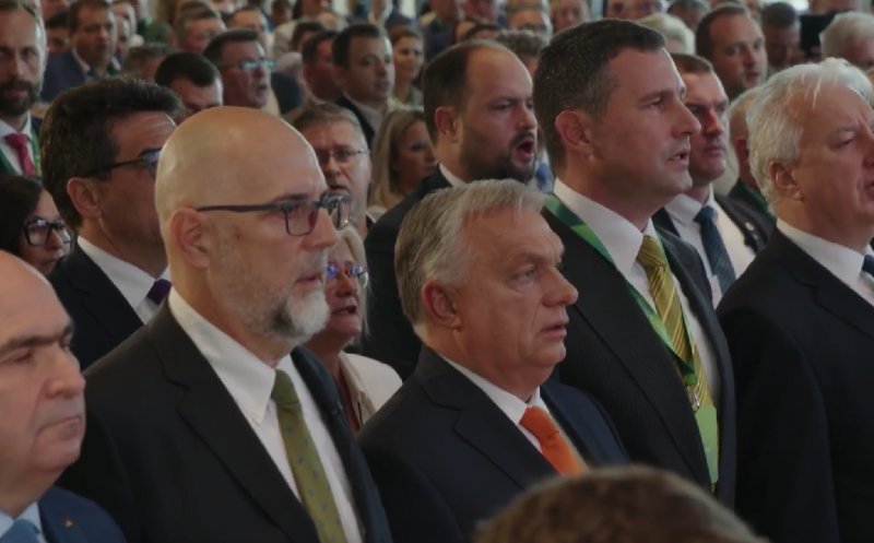 Moment tensionat la Congresul UDMR: Sorin Grindeanu a părăsit sala după intonarea imnului Ținutului Secuiesc