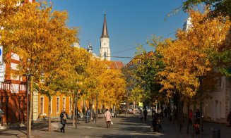 Clujul, în straie de toamnă. Emil Boc: "Parcurile și străzile orașului s-au îmbrăcat în culori calde și plăcute"