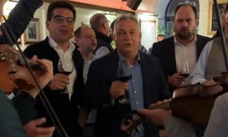 Viktor Orban, impresii după petrecerea de la Cluj: ‘Ce nebună e politica, ajungi într-un pub, dai de un țigan, cânți două melodii și gata necazul’
