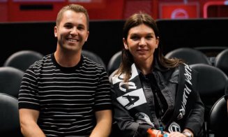 Simona Halep, suporter de Grand Slam, cu fularul ”U” la gât, tocmai în Dubai