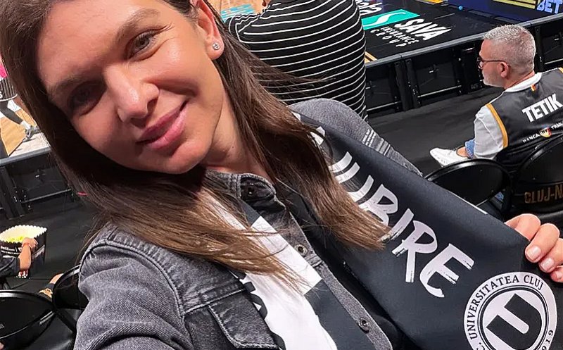 Simona Halep, suporter de Grand Slam, cu ”UNICA IUBIRE” la gât, tocmai în Dubai