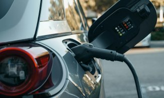 Cluj-Napoca, printre orașele fruntașe la încărcarea mașinilor electrice în stațiile publice. Harta locurilor accesibile șoferilor