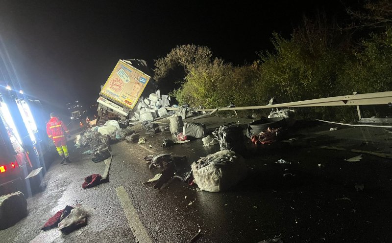 Cum s-a produs accidentul cu două TIR-uri pe DN1, între Izvorul Crișului și Șaula