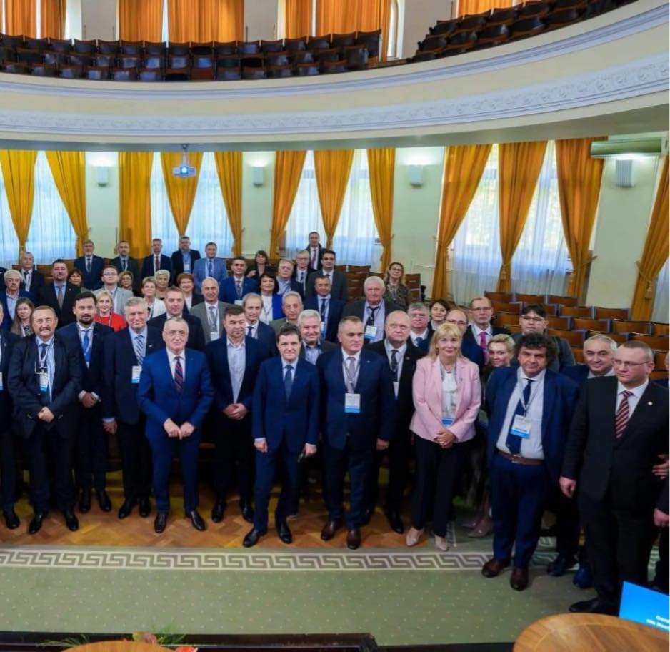 Rectorul UMF Cluj, la conferința comună a rectorilor din România și Republica Moldova: "Am ridicat problema absolvențiilor de Medicină care nu pot profesa fără rezidențiat"