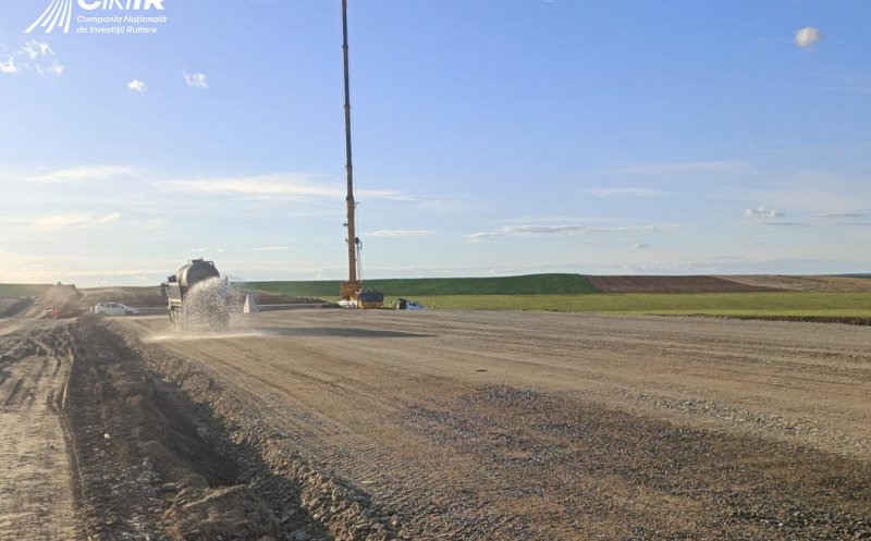 Progres pe Autostrada Transilvania: Se așterne balastul pe lotul Chiribiș–Biharia. Stadiul lucrărilor pe tronson