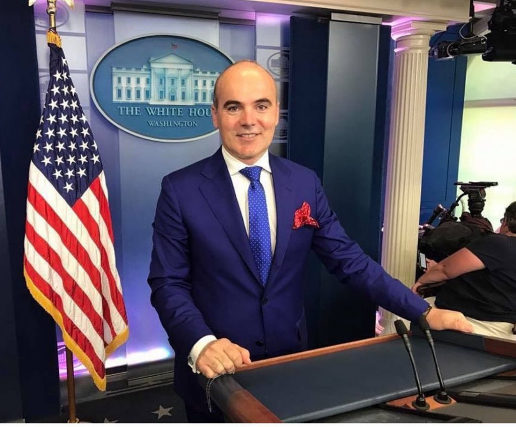 Rareș Bogdan avertizează: „Decizia mutării a 800 de soldați americani din România nu e cea mai fericită veste. Să nu ne prefacem că nu s-a întâmplat nimic”