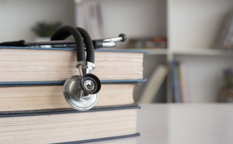 Peste 10.000 de candidați înscriși la concursul de Rezidențiat 2025/ Câte locuri sunt la Cluj