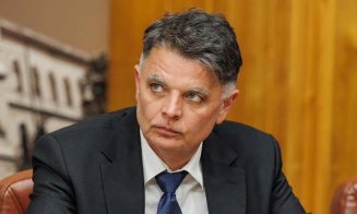 Bocetul de pomenire!… Sau USR față cu referendumul de acum 16 ani!