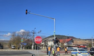 ADIO parapeților care bloca o intersecție în Jucu! Așadar se poate și fără situații absurde în trafic