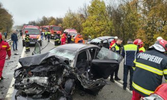 ȘOCANT în cazul accidentului cu 2 MORȚI de ieri: Polițiștii au descoperit telefonul șoferului conectat la un joc online