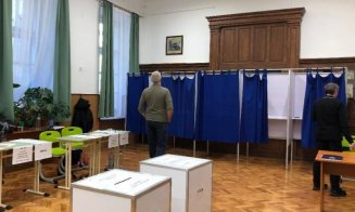 Cu cine votează tinerii din România. Bătrânii aleg în continuare PSD