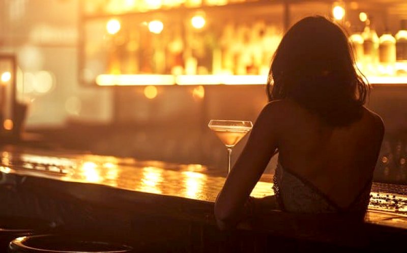 ”Angel Shot”, în barurile din Cluj-Napoca. Cum funcționează codul care le ajută pe femeile aflate în pericol