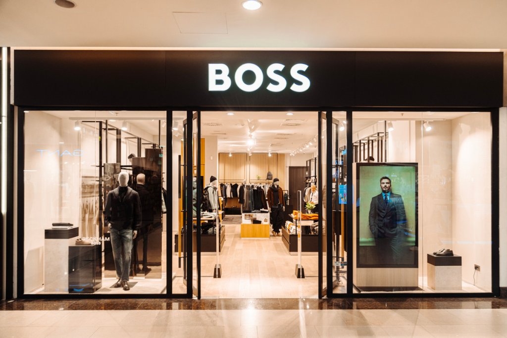 Primul magazin HUGO BOSS din Cluj, în Iulius Mall