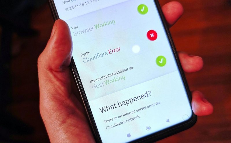 Probleme la nivel global pentru Cloudflare, care oferă servicii pentru 20% din internet