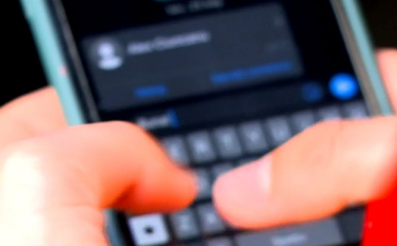 Profesor de religie demis: Dosar penal pentru racolare de minori în scopuri sexuale