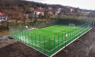 Cât de bine arată noul teren de fotbal din Baciu. Primarul: „Un spațiu modern pe care mulți dintre voi l-ați dorit”