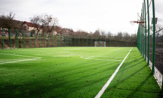 Cât de bine arată noul teren de fotbal din Baciu. Primarul: „Un spațiu modern pe care mulți dintre voi l-ați dorit”