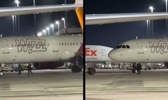 Români, alergând pe pistă după ce au pierdut cursa Wizz Air. Au spart și geamul unei ieșiri de urgență: ”Cât de prost trebuie să fii să faci asta...”
