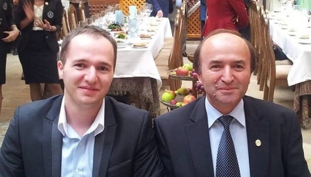Acuzații explozive! Fiul lui Tudorel Toader, implicat într-un scandal sexual cu studente: „Dacă vrei să continui în cariera asta, sunt niște sacrificii de urmat”