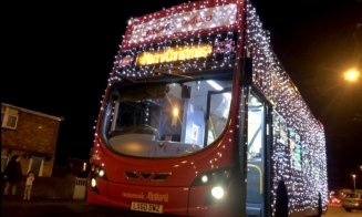 Cât costă să vezi târgurile de Crăciun de la Cluj dintr-un bus double-decker. Prețul turului Light Bus, justificat de organizatori