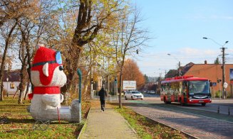 Magia sărbătorilor de iarnă se instalează la Turda. Primarul Cristian Matei: „Orașul se schimbă, discret, cald, în ritm de decembrie”