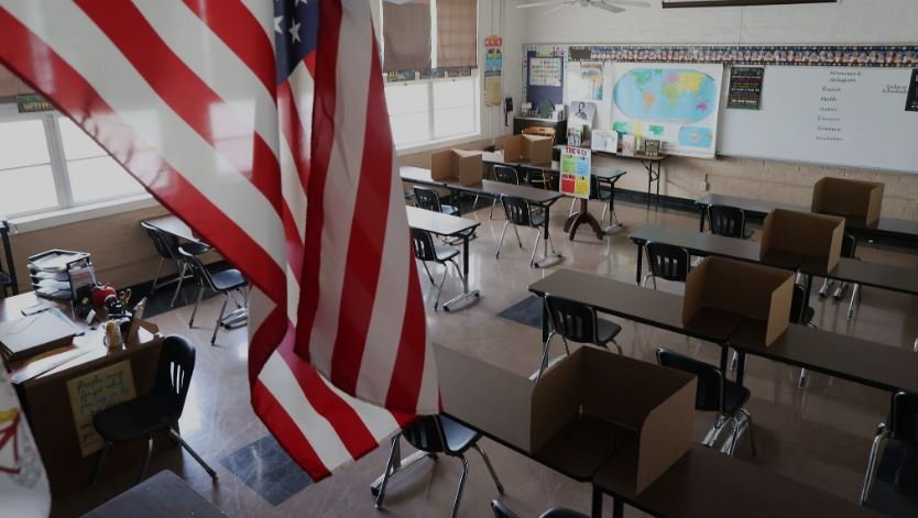 Revine FLEX! Programul prin care elevii de liceu pot studia în SUA a fost deblocat/ Cine poate aplica și până când