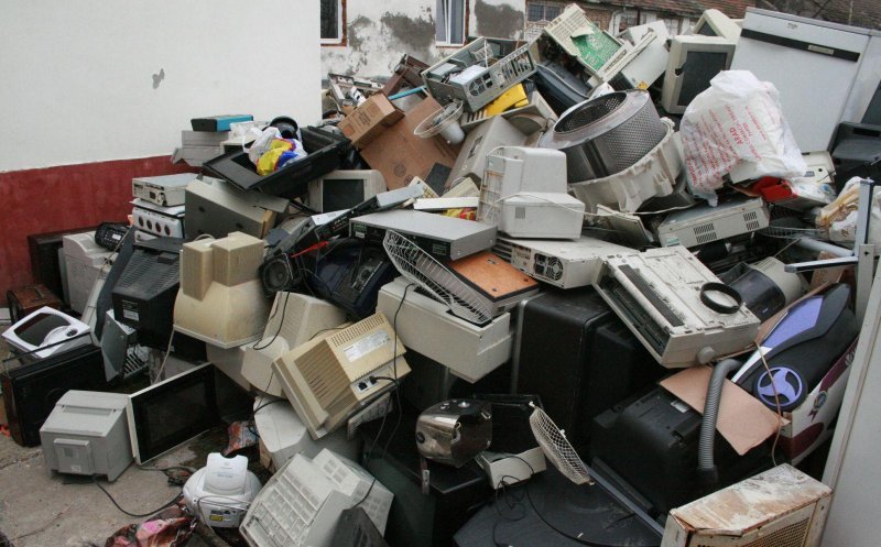 Campanie de colectare gratuită a deșeurilor electrice în Turda