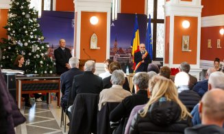 Peste 80 de cupluri premiate pentru 50 de ani de căsătorie. Primarul Emil Boc: „Arătăm aprecierea pentru cei care ne-au crescut și susținut”