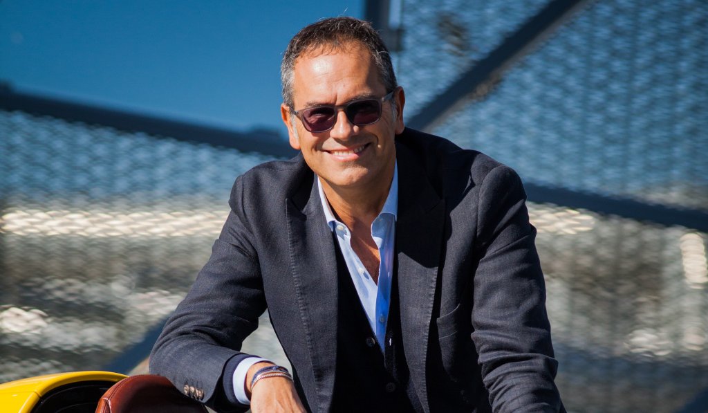 Flavio Manzoni, designerul Ferrari, vine la Cluj-Napoca. Primește titlul Doctor Honoris Causa la Universitatea de Artă și Design