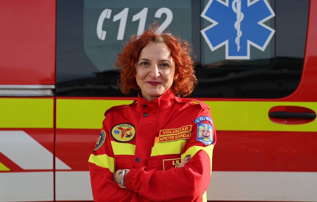 Povestea impresionantă a unei voluntare din Cluj: Salvată de SMURD când era însărcinată, acum salvează ea vieți