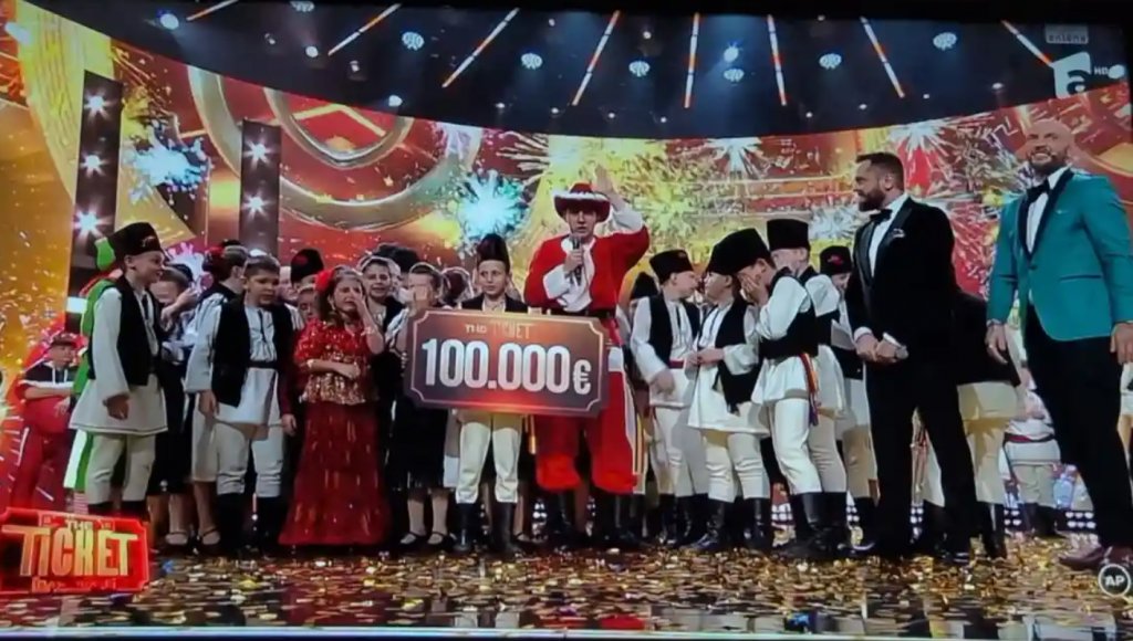 Un ansamblu de copii din Ardeal a câștigat emisiunea The Ticket. Ce plănuiesc să facă cu premiul de 100.000 de euro