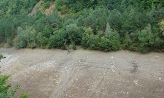 Imagini spectaculoase. Cum arată barajul de la Tarnița aproape gol