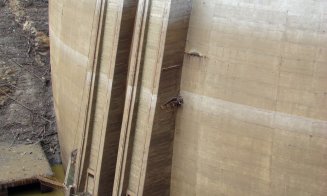 Imagini spectaculoase. Cum arată barajul de la Tarnița aproape gol