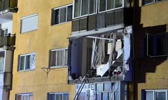 Butelie EXPLODATĂ într-un bloc: Balcon prăbușit, cu tot cu o victimă care a suferit arsuri pe 40% din corp