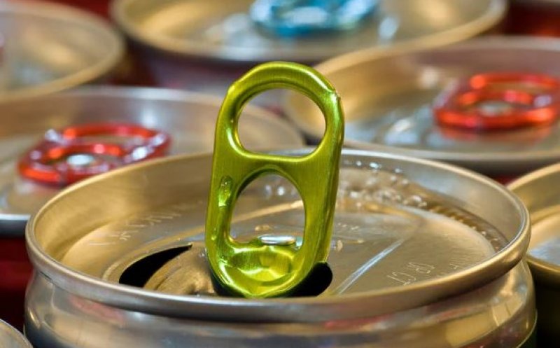 Ai mare grijă cu acest tip de băutură! Poate provoca AVC dacă este consumată în exces