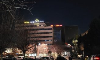 Start sărbătorilor de iarnă: Revelion 2026 & Oferte speciale de decembrie la Hotel Univers