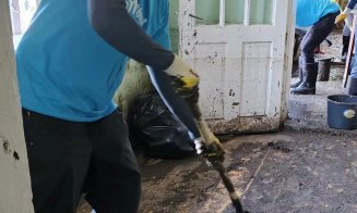 Românii MORȚI în Tenerife, EROI de meserie ai familiei Habitat pentru Umanitate