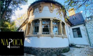 Cât costă și cum arată o casă interbelică din centrul Clujului. Are nevoie de renovări serioase