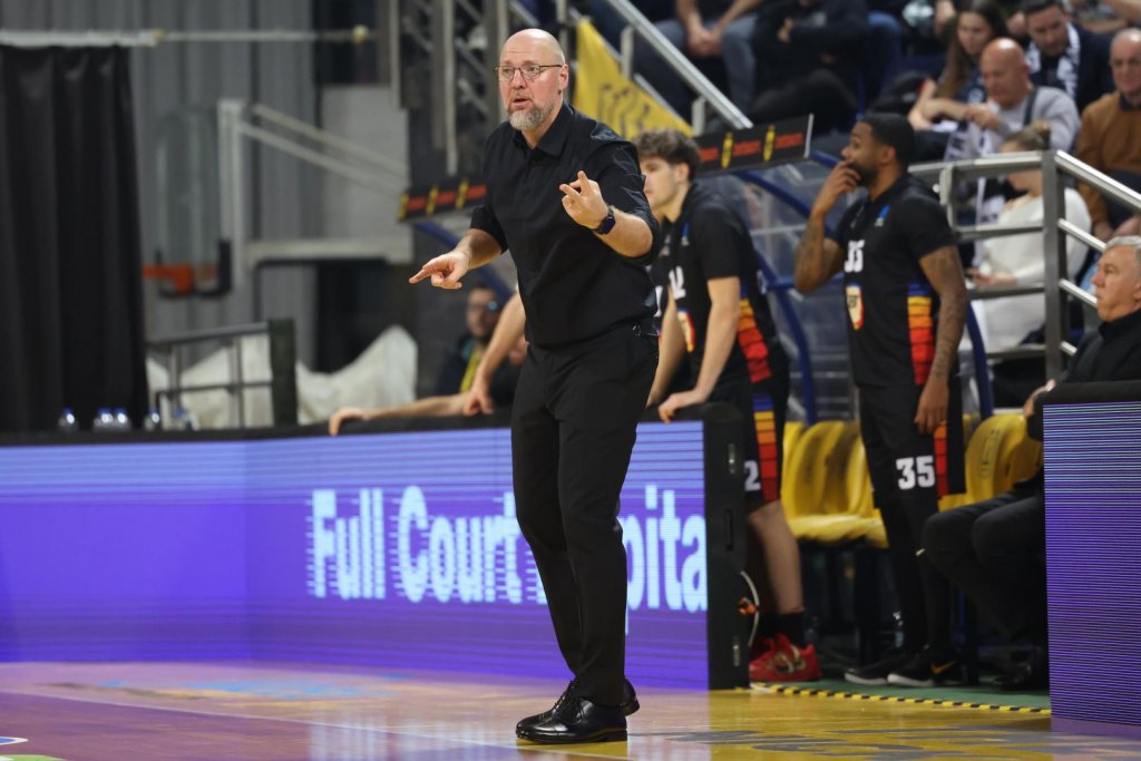 Entuziasm la cote înalte după succesul cu Neptunas. Silvășan: "Cheia victoriei a fost mentalitatea noastră de la început"