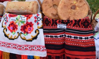 Bunătăți de la producătorii locali, la Târgul de Crăciun din Frata