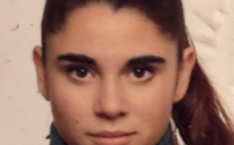 Adolescentă de 15 ani din Cluj-Napoca, dispărută de aproape o săptămână. Sunaţi la 112 dacă o vedeți!