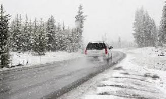 Ninsori abundente, polei, dar şi viscol în zonele montane, până luni seara / Stratul de zăpadă poate ajunge la 15 centimetri/ Clujul, sub cod galben