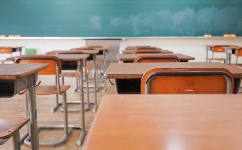 Când începe școala după vacanța de iarnă. Elevii se pregătesc pentru al treilea modul de cursuri