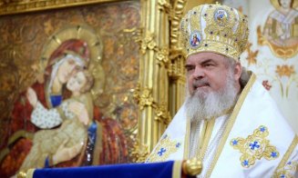 Patriarhul Daniel va săvârşi Sfinţirea Mare a Apei, de Bobotează. 10.000 de litri de agheasmă vor fi distribuiți credincioșilor
