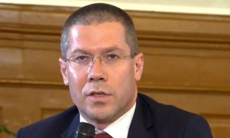 Vechimea profesorului Dacian Dragoş, apărată de UBB în contextul numirii la Curtea Constituţională. "Este angajatul Universităţii Babeş-Bolyai din anul 2002"